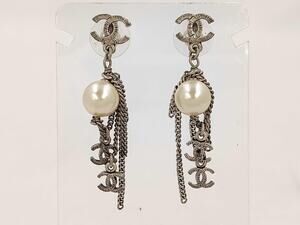 121 CHANEL Earrings